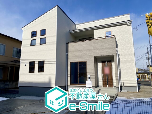 Ｌｉｖｅｌｅ　Ｇａｒｄｅｎ．Ｓ　笹谷第１２　１号棟