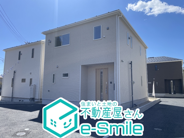 Ｃｒａｄｌｅ　ｇａｒｄｅｎ　郭内第５ 　２号棟