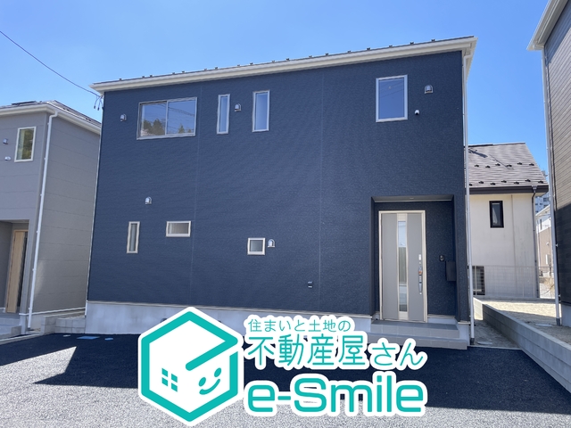 Ｃｒａｄｌｅ　ｇａｒｄｅｎ　郭内第５ 　４号棟