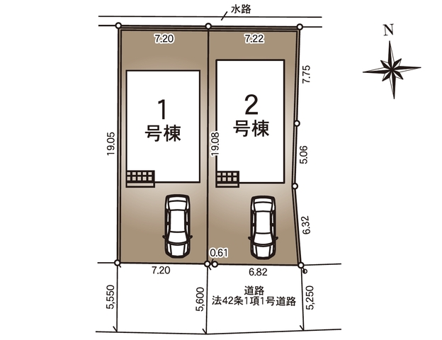 駐車スペース２～３台可（※車種による）