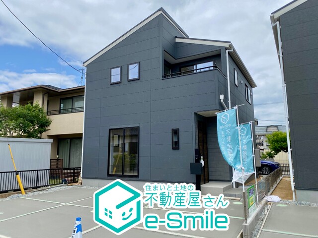 Ｌｉｖｅｌｅ　Ｇａｒｄｅｎ．Ｓ　渡利第６　１号棟