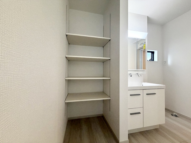 ～洗面室収納～フェイスタオルやバスタオルなどの収納にとっても便利♪