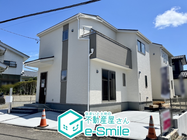 Ｌｉｖｅｌｅ　Ｇａｒｄｅｎ．Ｓ　方木田上原第２　１号棟