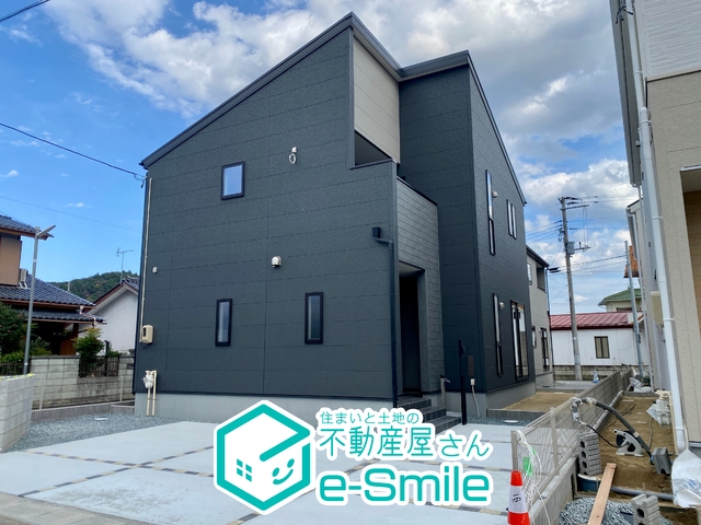 Ｌｉｖｅｌｅ　Ｇａｒｄｅｎ．Ｓ　森合第４　１号棟